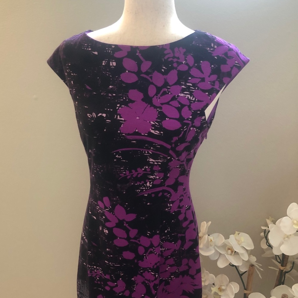 Stunning Tressa Ponte Dress - Picture 2 of 13
